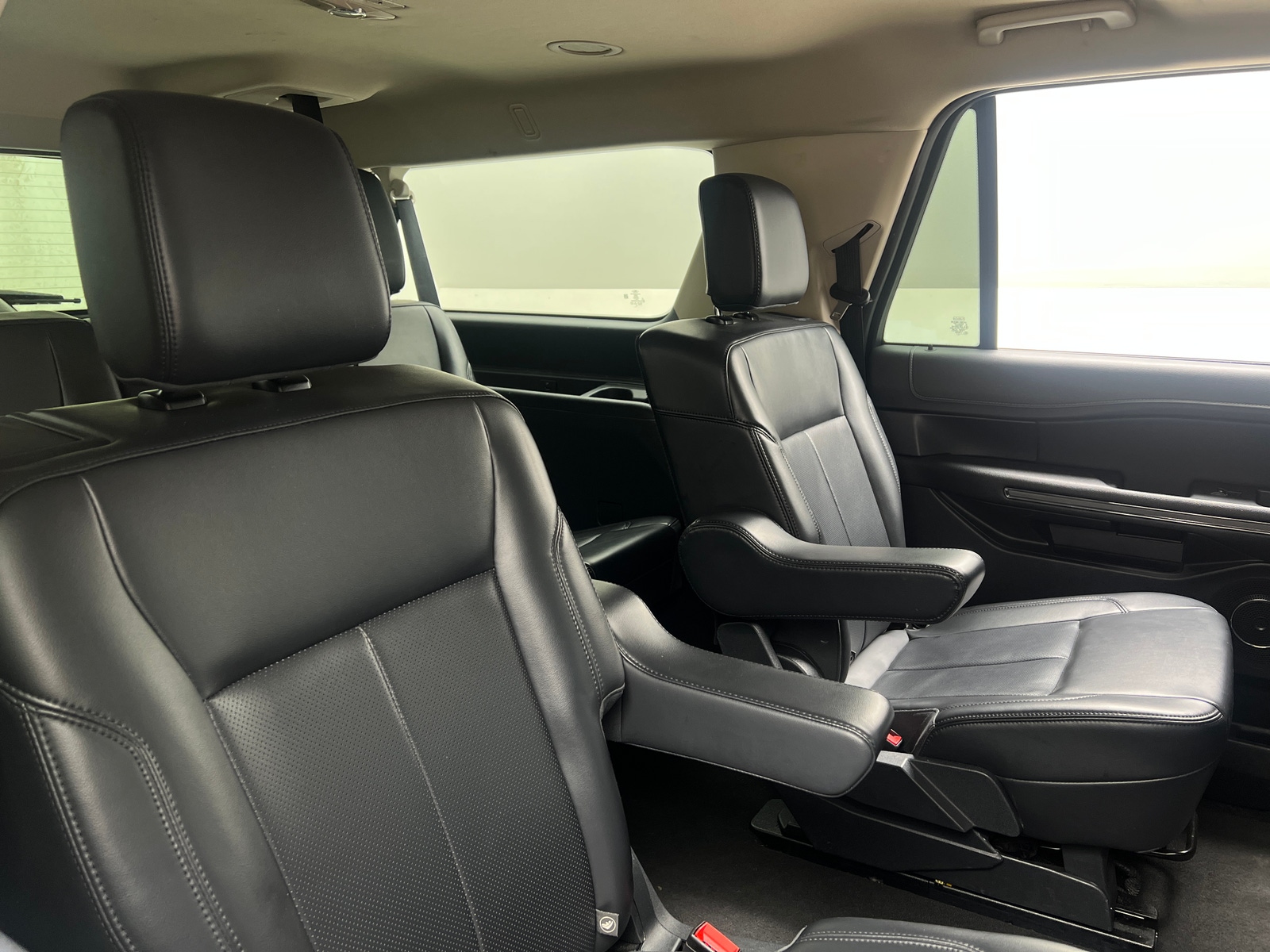 Thumbnail: 2024 Ford Expedition MAX - 6