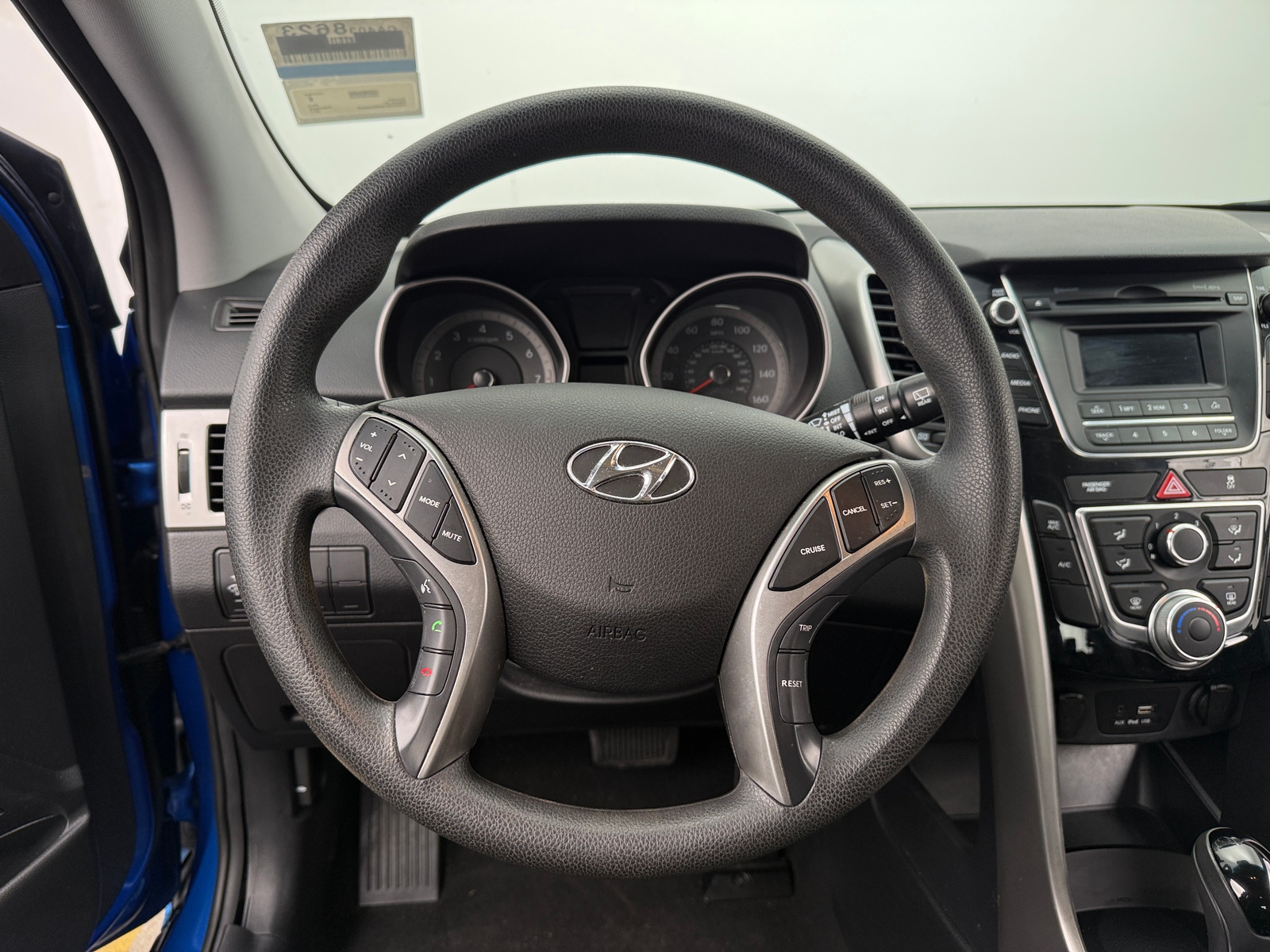 Thumbnail: 2017 Hyundai Elantra - 5