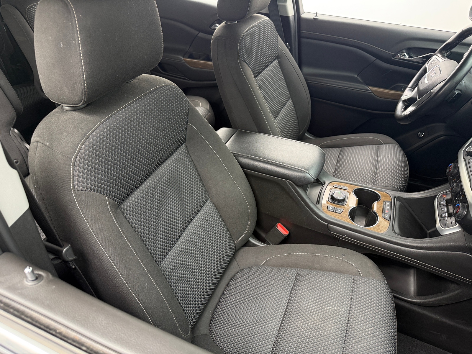 Thumbnail: 2020 GMC Acadia - 2