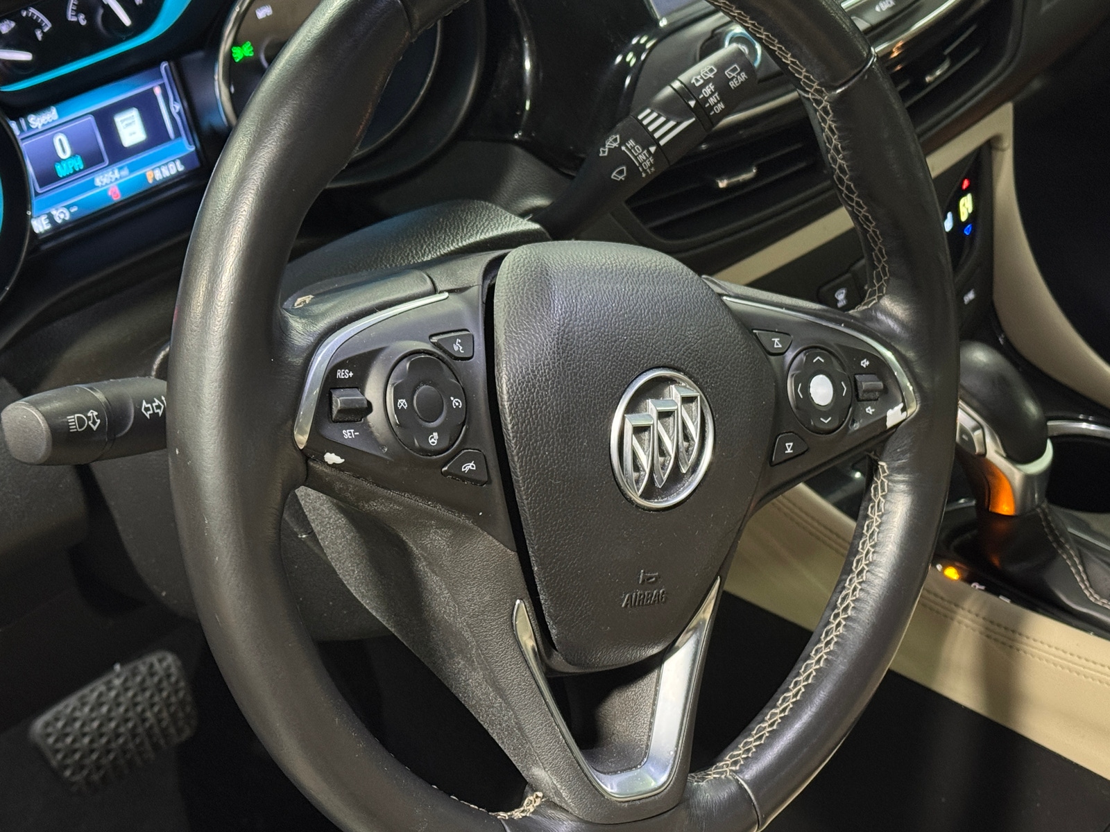 Thumbnail: 2017 Buick Envision - 5