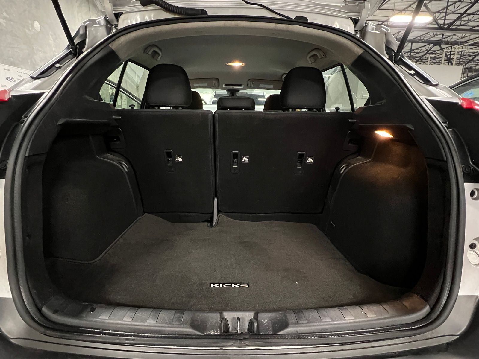 Thumbnail: 2020 Nissan Kicks - 7