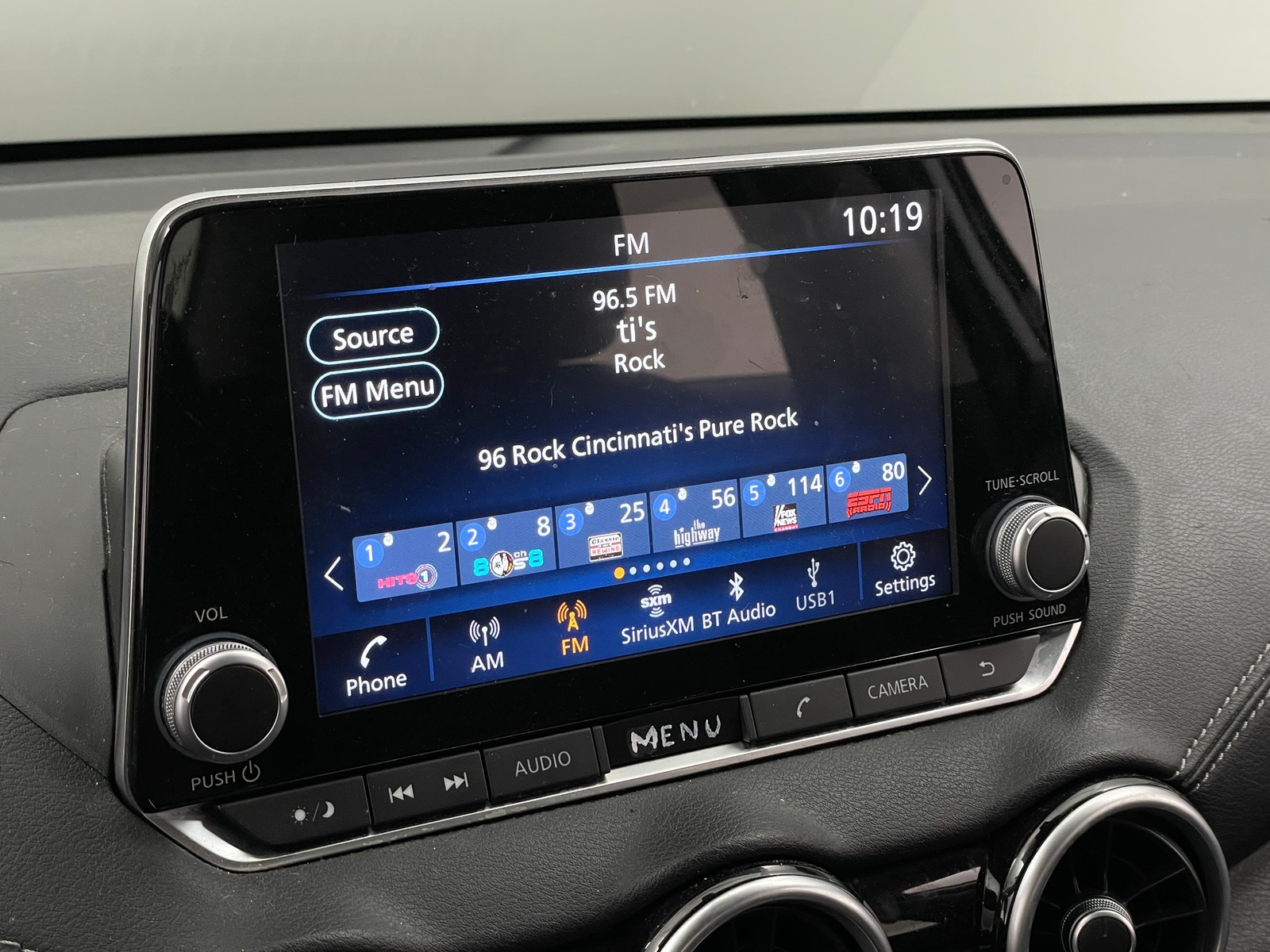 Thumbnail: 2021 Nissan Sentra - 4