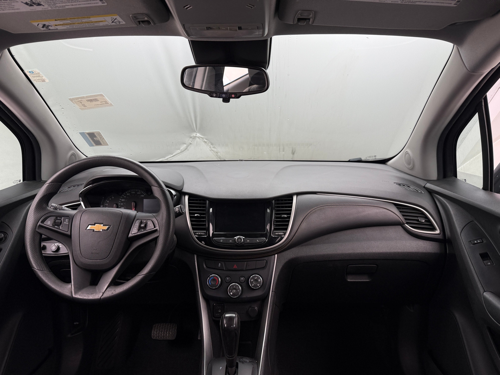 Thumbnail: 2020 Chevrolet Trax - 3