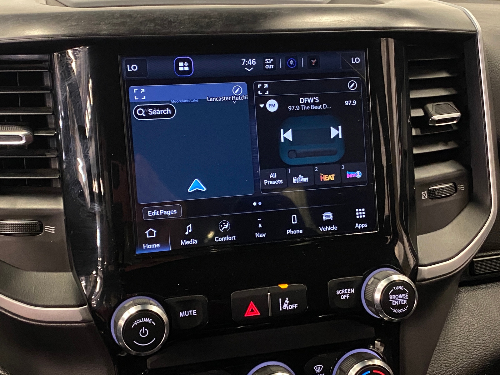 Thumbnail: 2022 RAM 1500 - 4