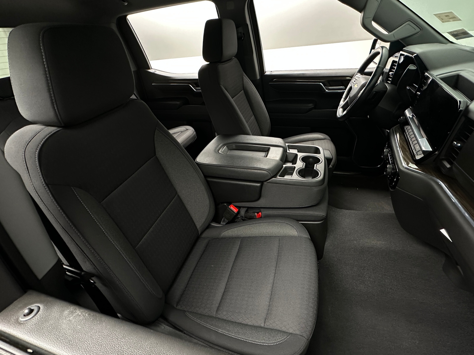 Thumbnail: 2023 Chevrolet Silverado 1500 - 2