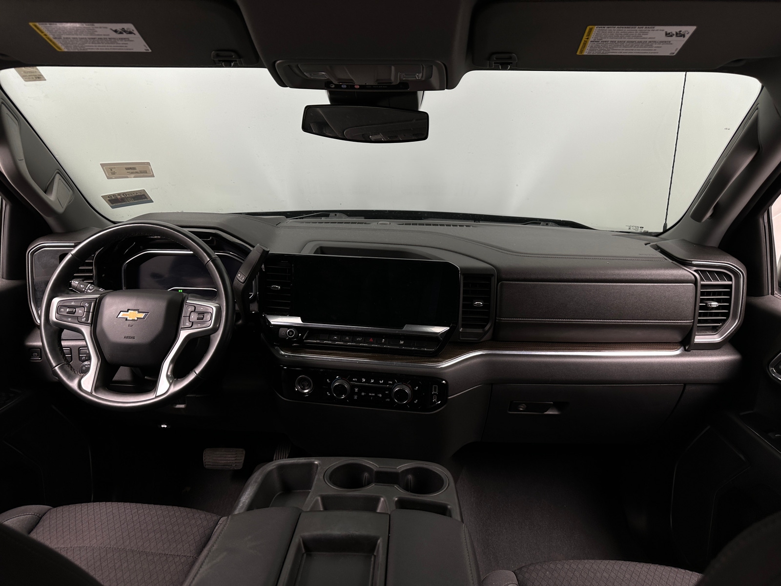 Thumbnail: 2023 Chevrolet Silverado 1500 - 3