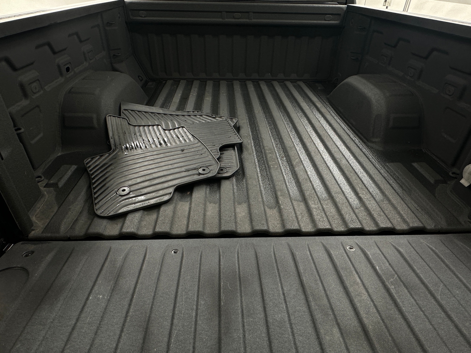 Thumbnail: 2023 Chevrolet Silverado 1500 - 7