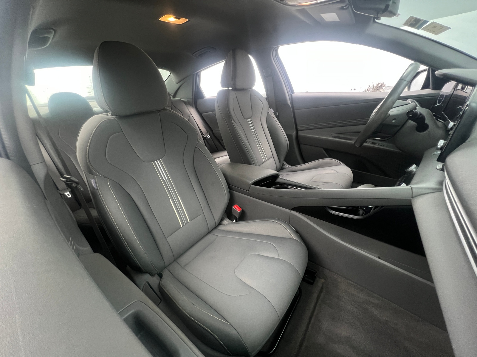 Thumbnail: 2021 Hyundai Elantra - 2