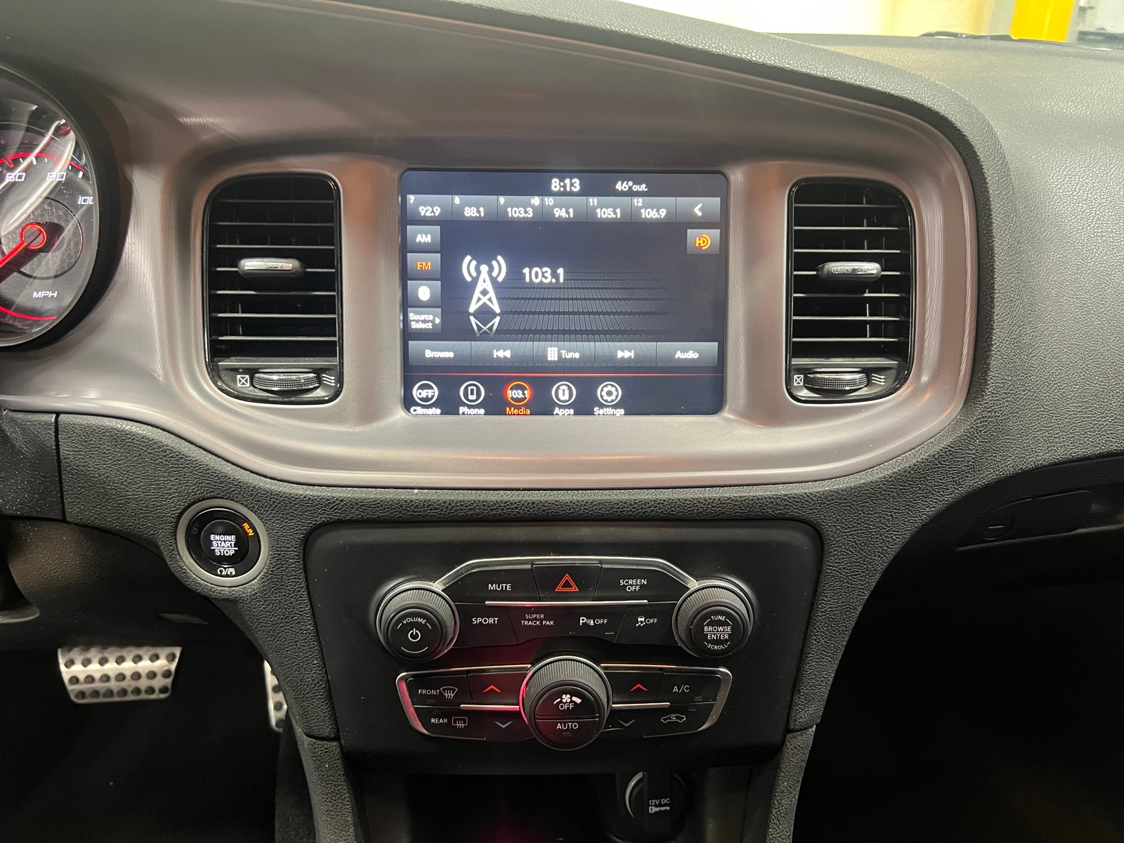 Thumbnail: 2023 Dodge Charger - 4