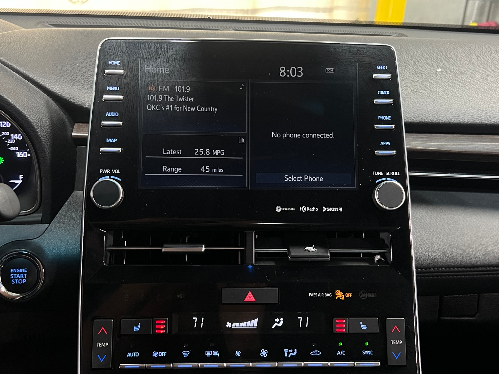 Thumbnail: 2019 Toyota Avalon - 3