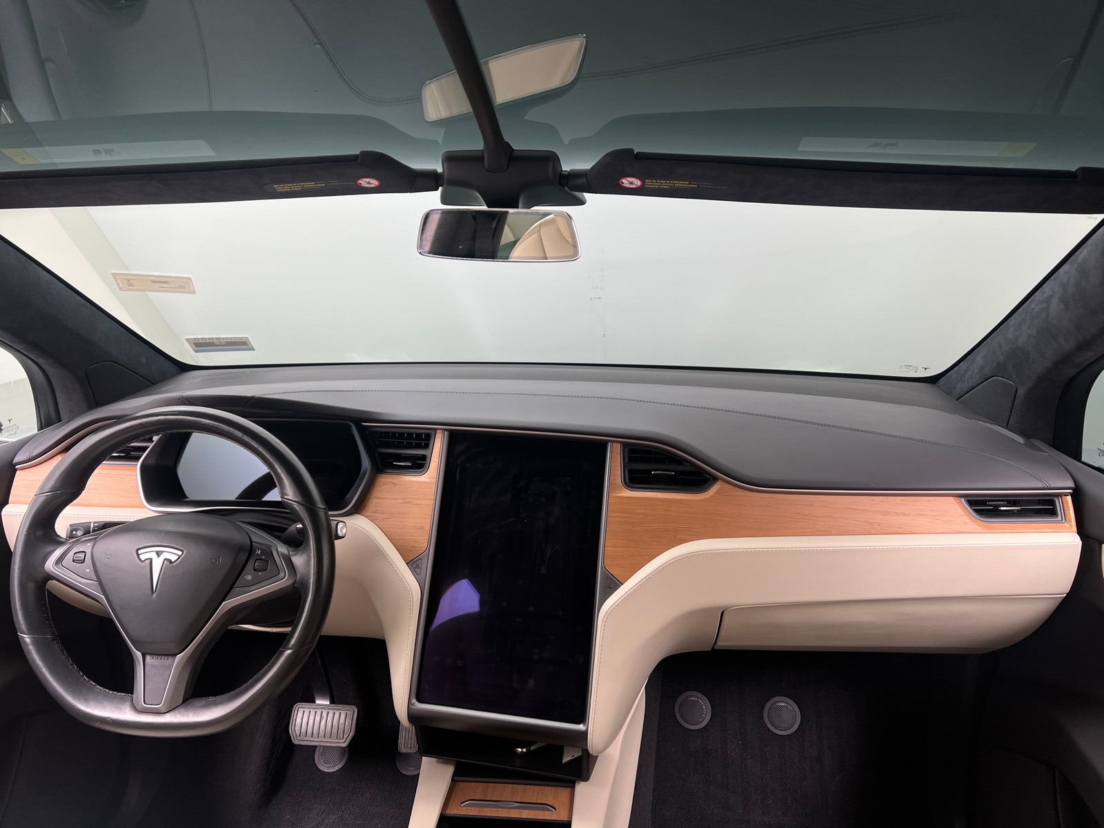 Thumbnail: 2020 Tesla Model X - 2