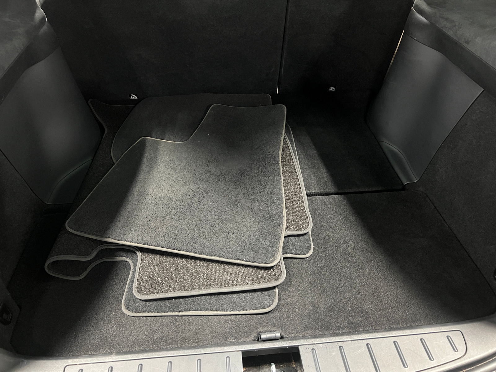 Thumbnail: 2020 Tesla Model X - 6