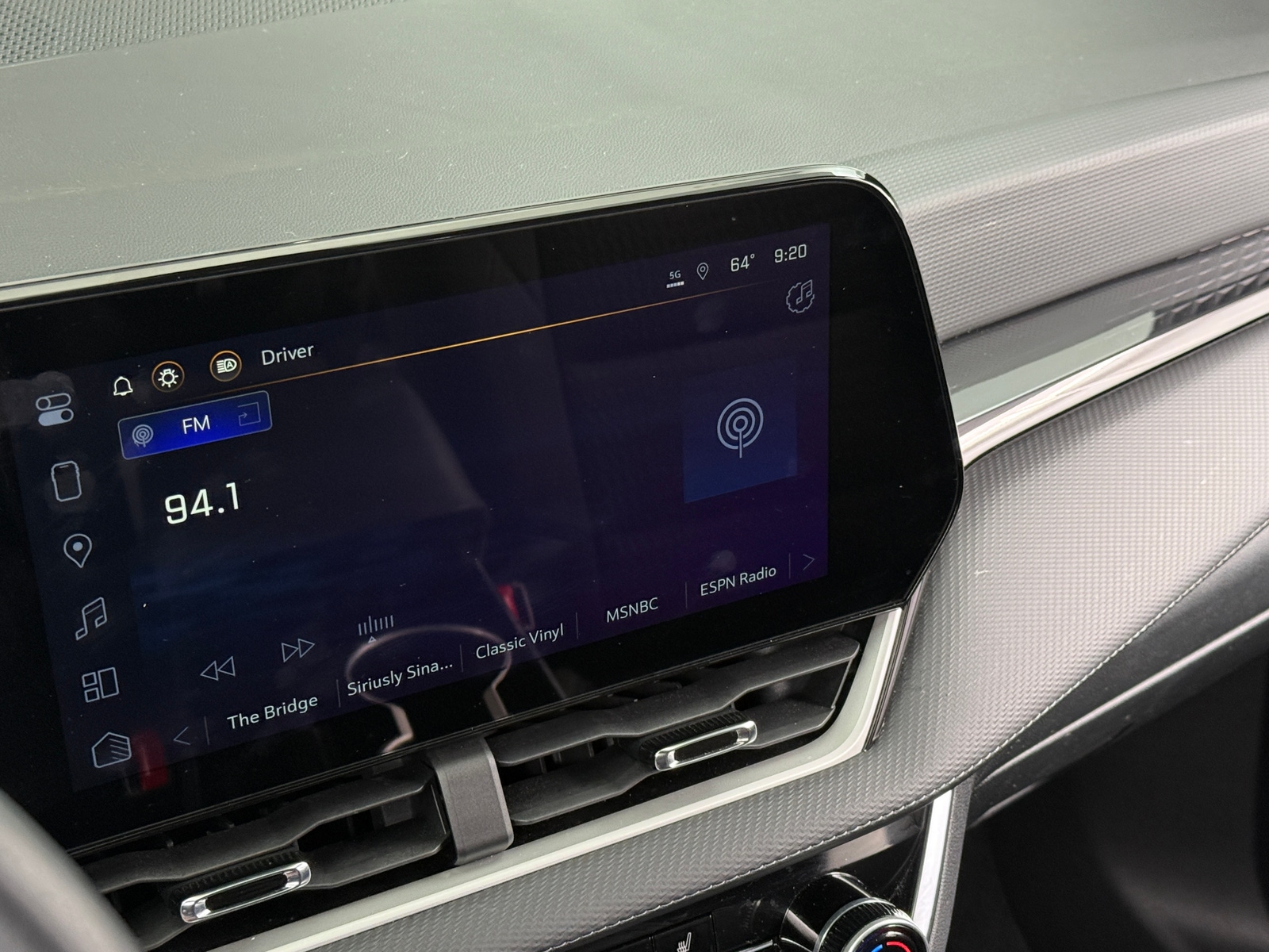 Thumbnail: 2025 Chevrolet Equinox - 4