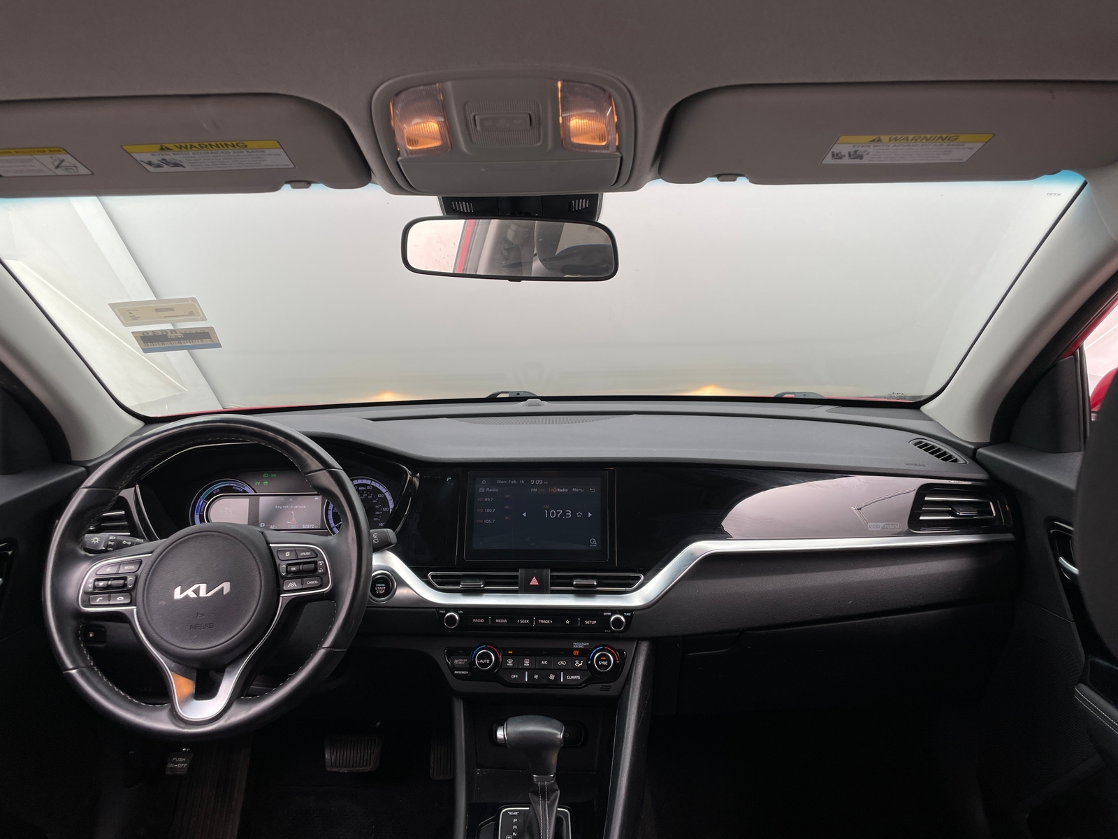 Thumbnail: 2022 Kia Niro - 3