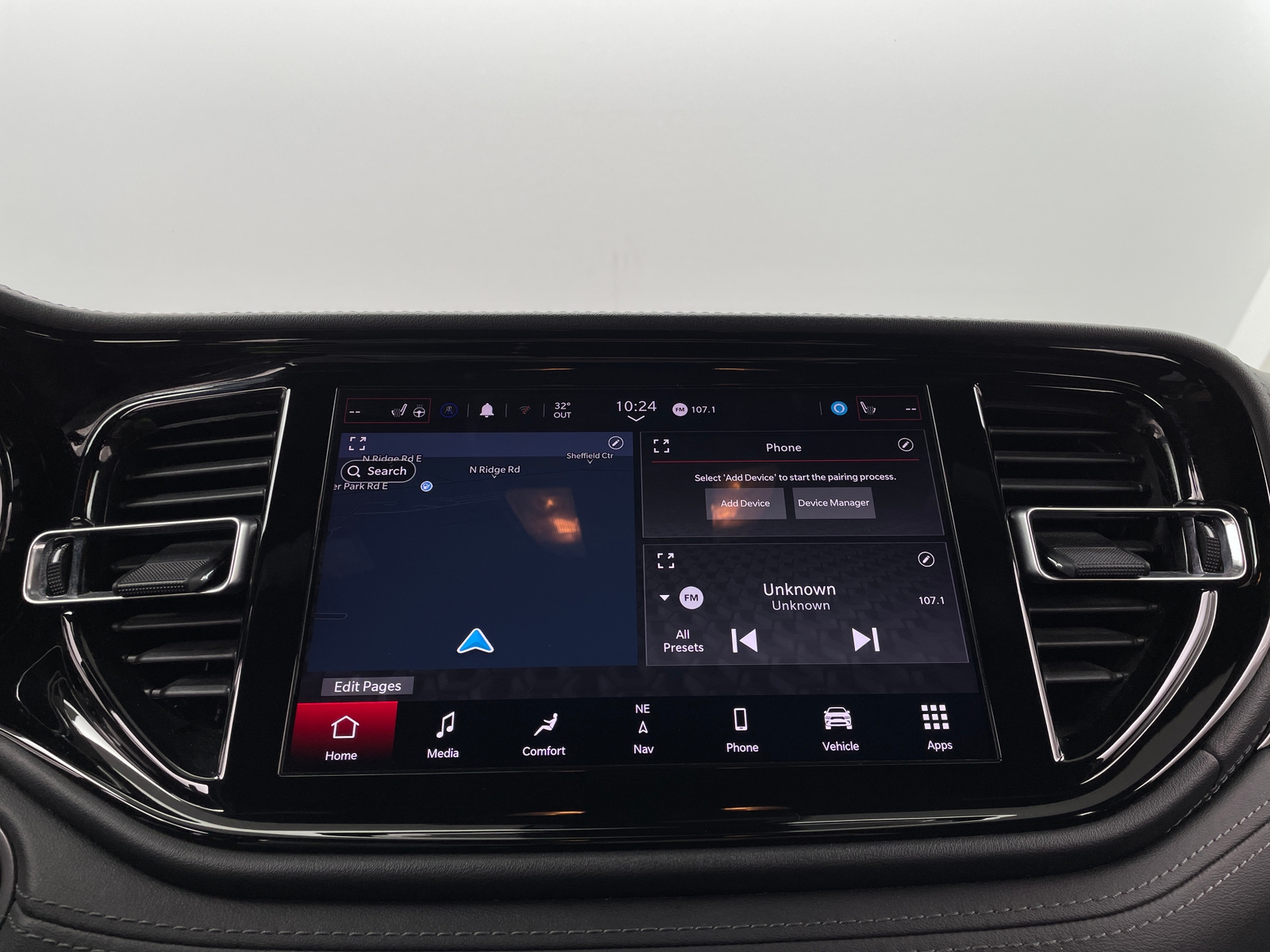 Thumbnail: 2022 Dodge Durango - 3