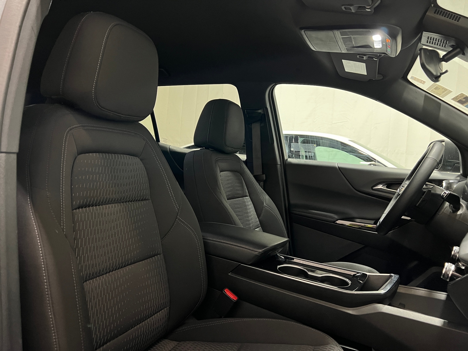 Thumbnail: 2025 Chevrolet Equinox - 2