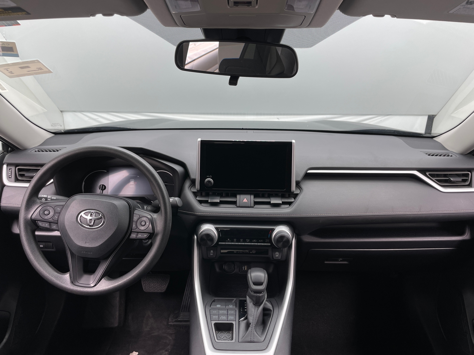 Thumbnail: 2024 Toyota RAV4 - 3