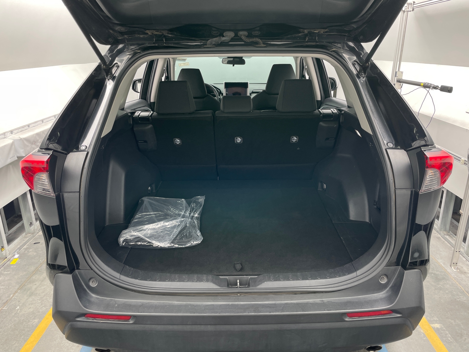 Thumbnail: 2024 Toyota RAV4 - 7