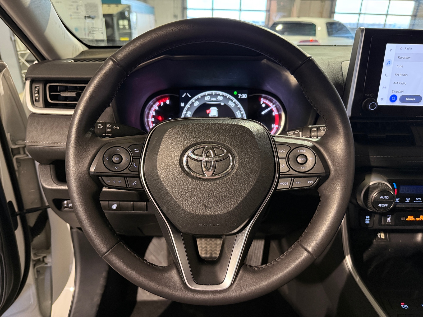 Thumbnail: 2025 Toyota RAV4 - 5