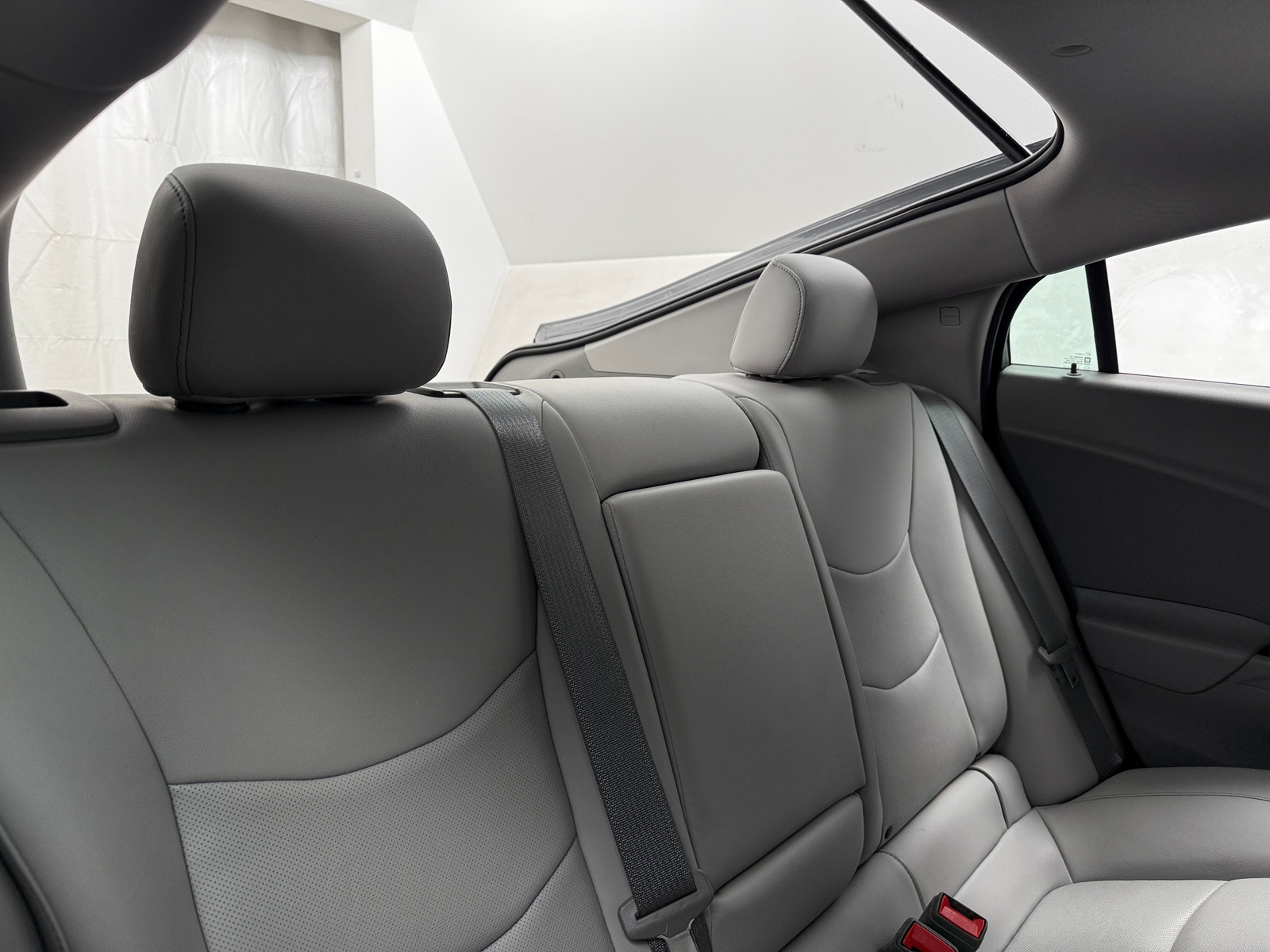 Thumbnail: 2018 Chevrolet Volt - 6