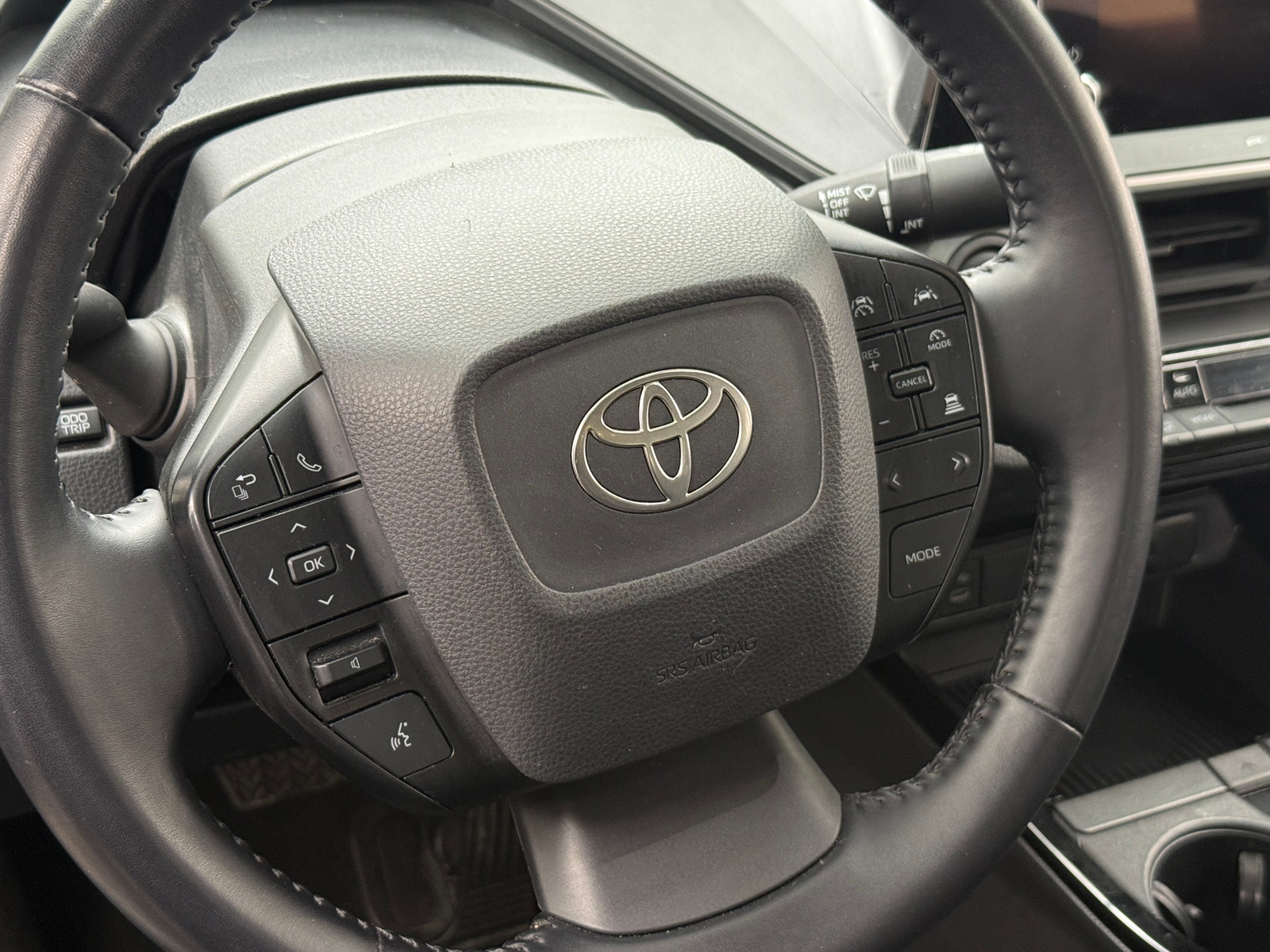 Thumbnail: 2024 Toyota Prius - 5