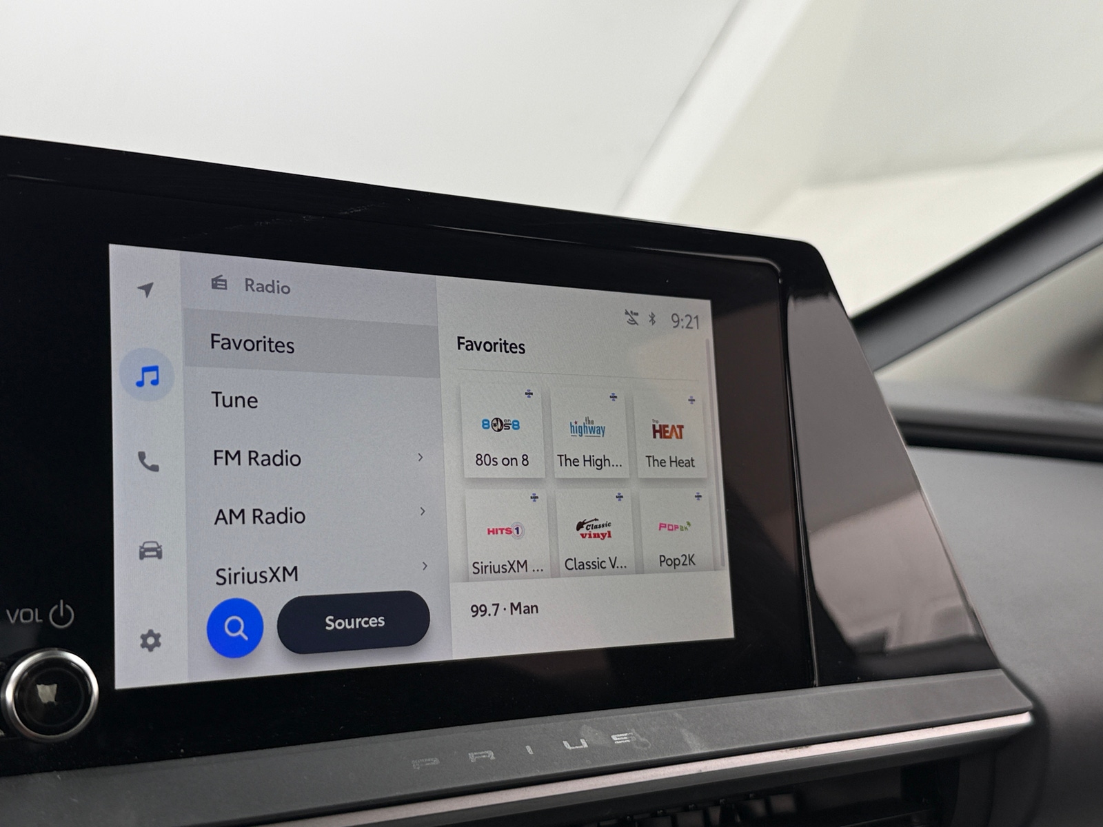 Thumbnail: 2024 Toyota Prius - 4