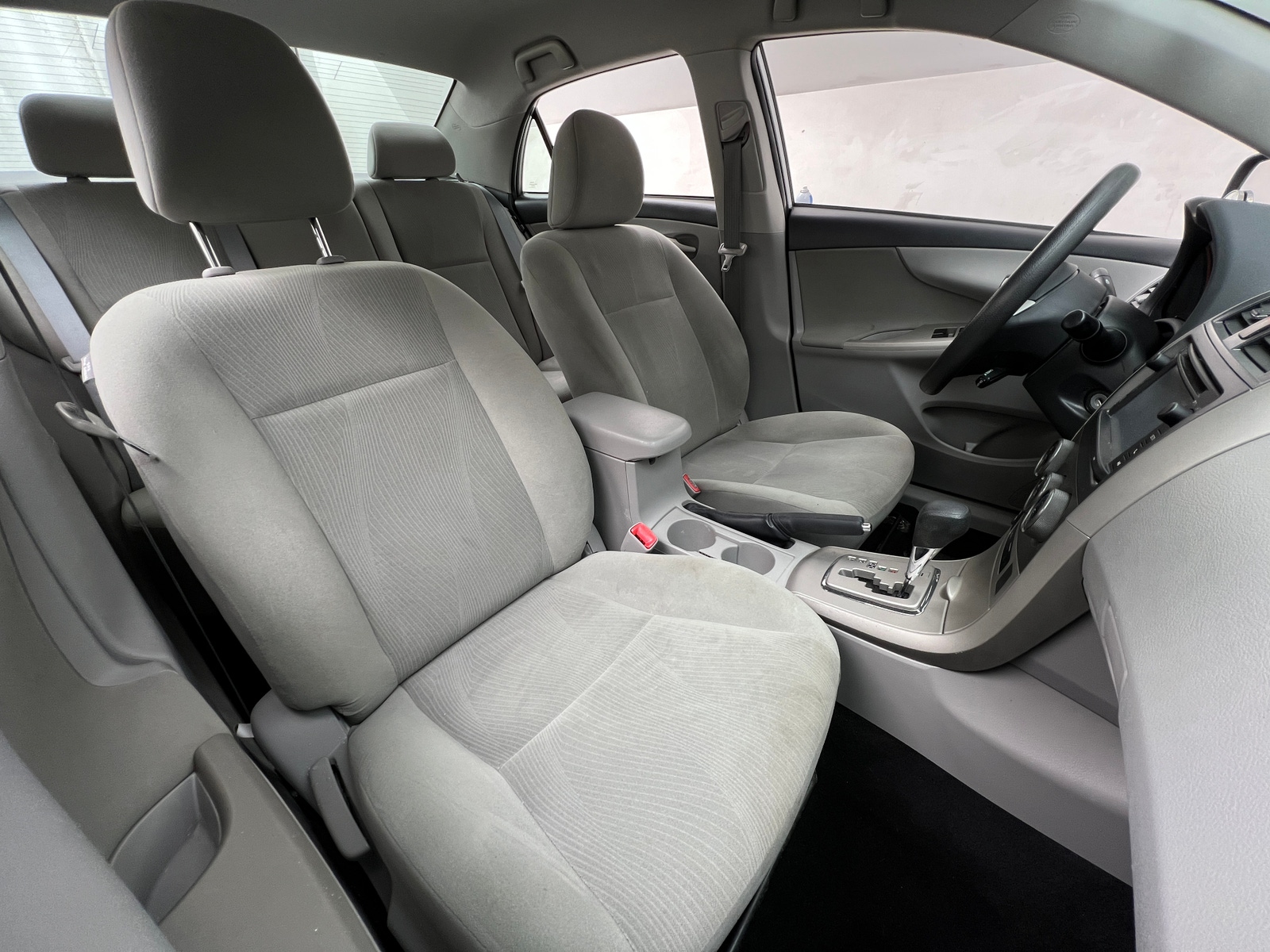 Thumbnail: 2013 Toyota Corolla - 2