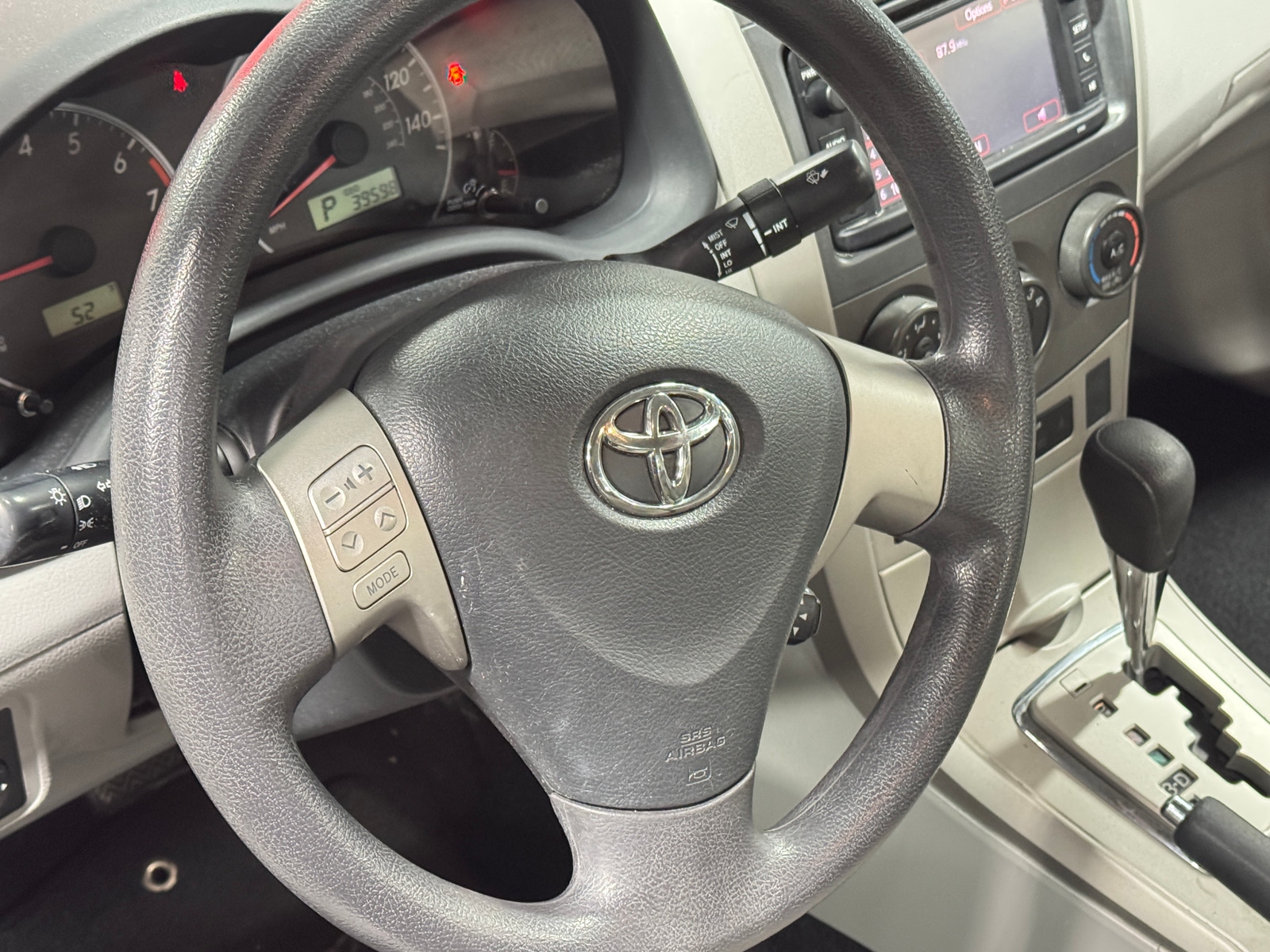 Thumbnail: 2013 Toyota Corolla - 5