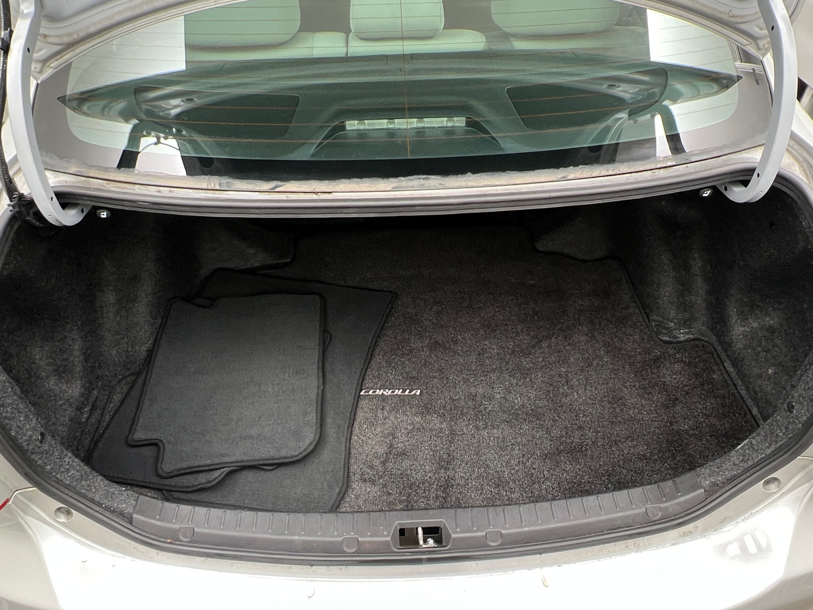 Thumbnail: 2013 Toyota Corolla - 7