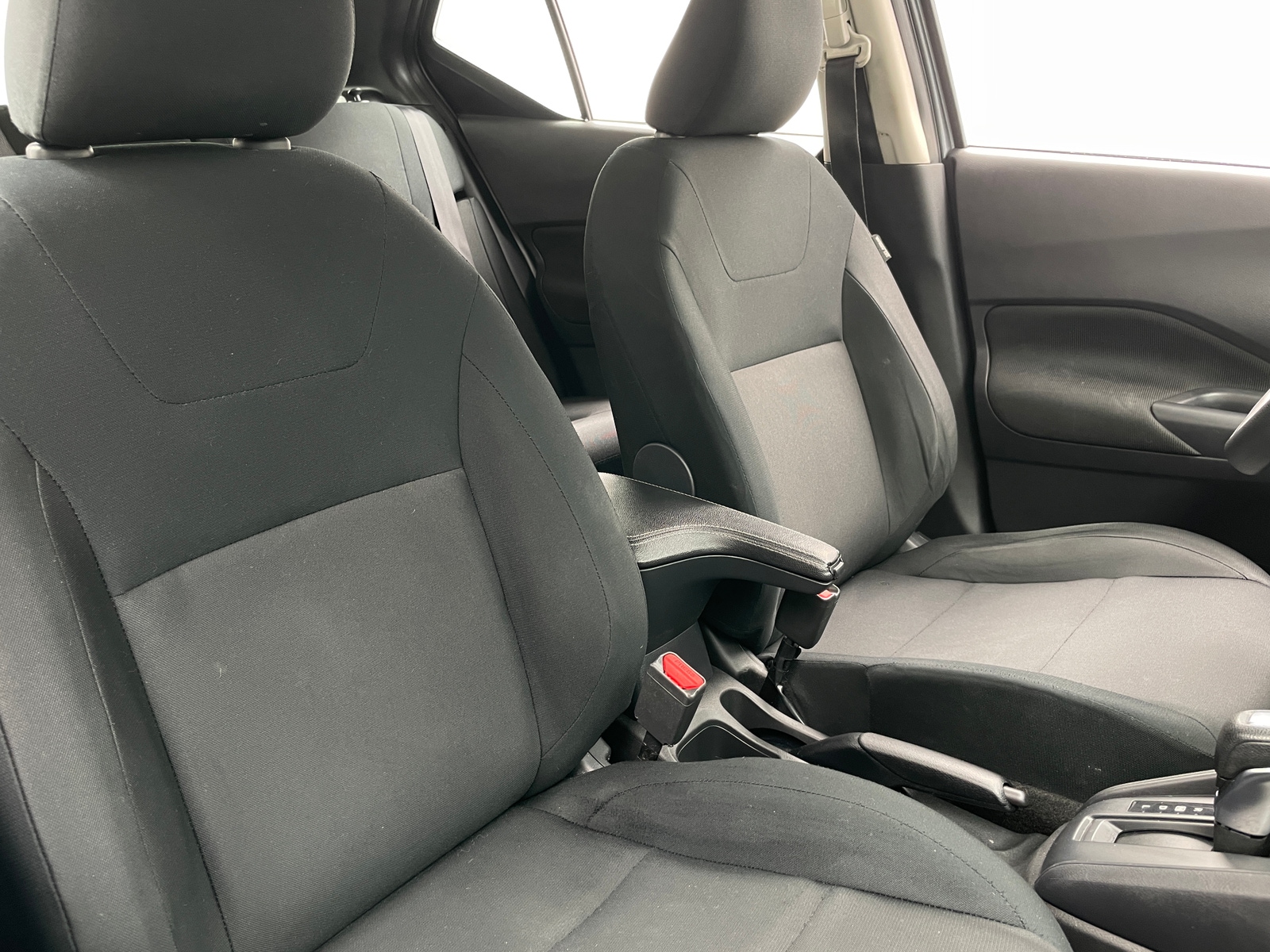 Thumbnail: 2024 Nissan Kicks - 2