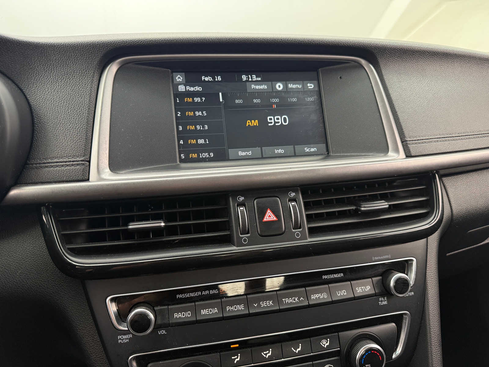 Thumbnail: 2018 Kia Optima - 4