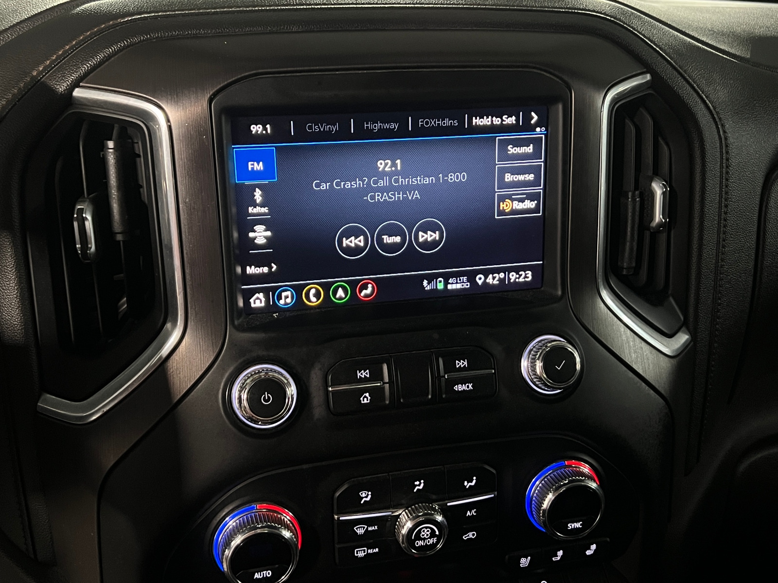 Thumbnail: 2020 GMC Sierra 1500 - 3