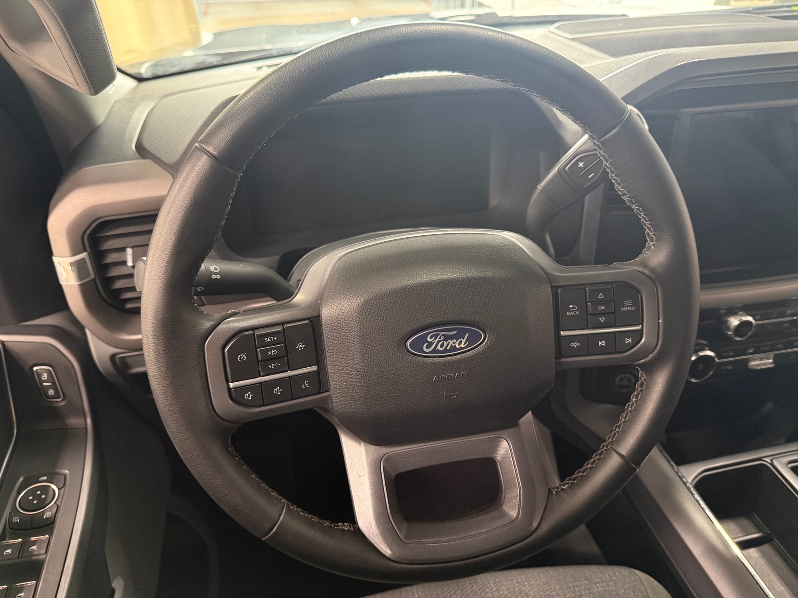 Thumbnail: 2025 Ford Econoline - 5