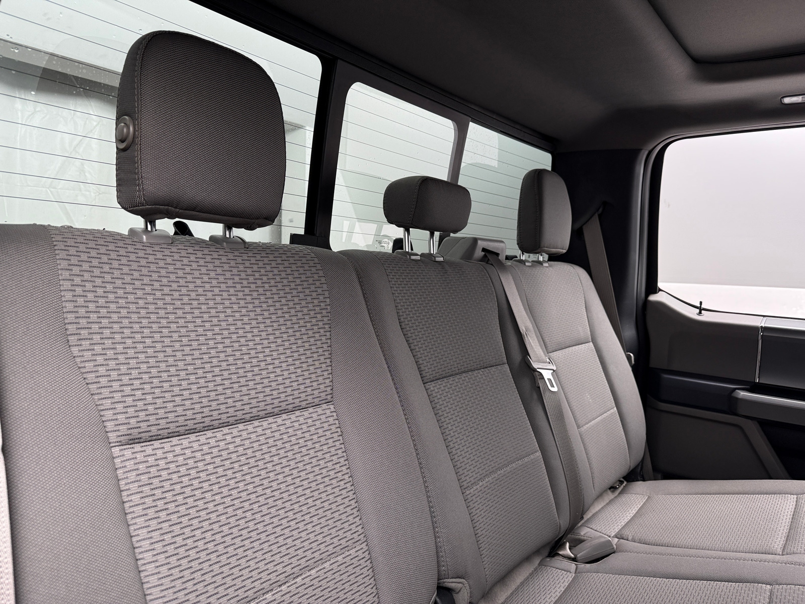 Thumbnail: 2016 Ford Econoline - 6