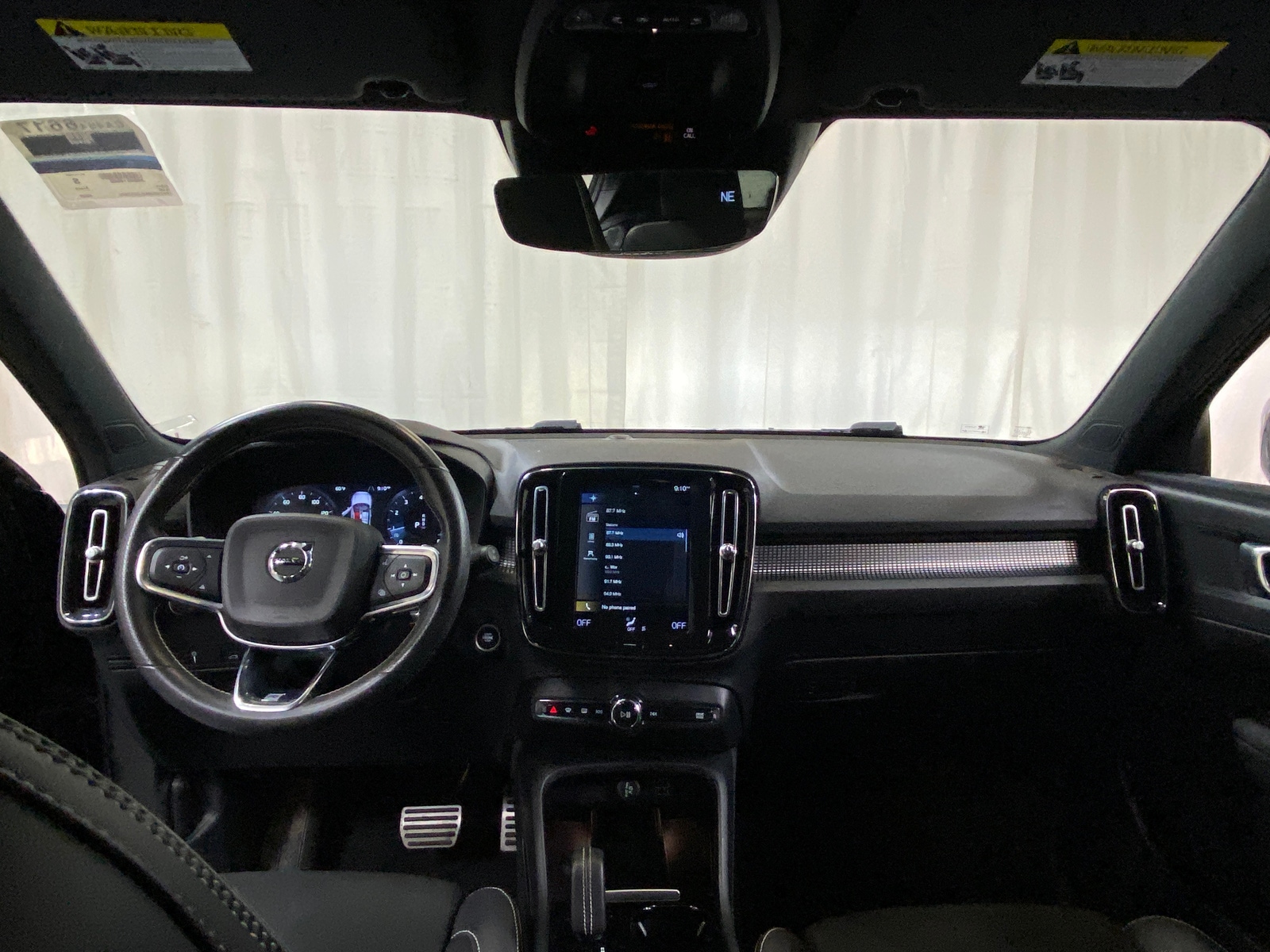 Thumbnail: 2020 Volvo XC40 - 2