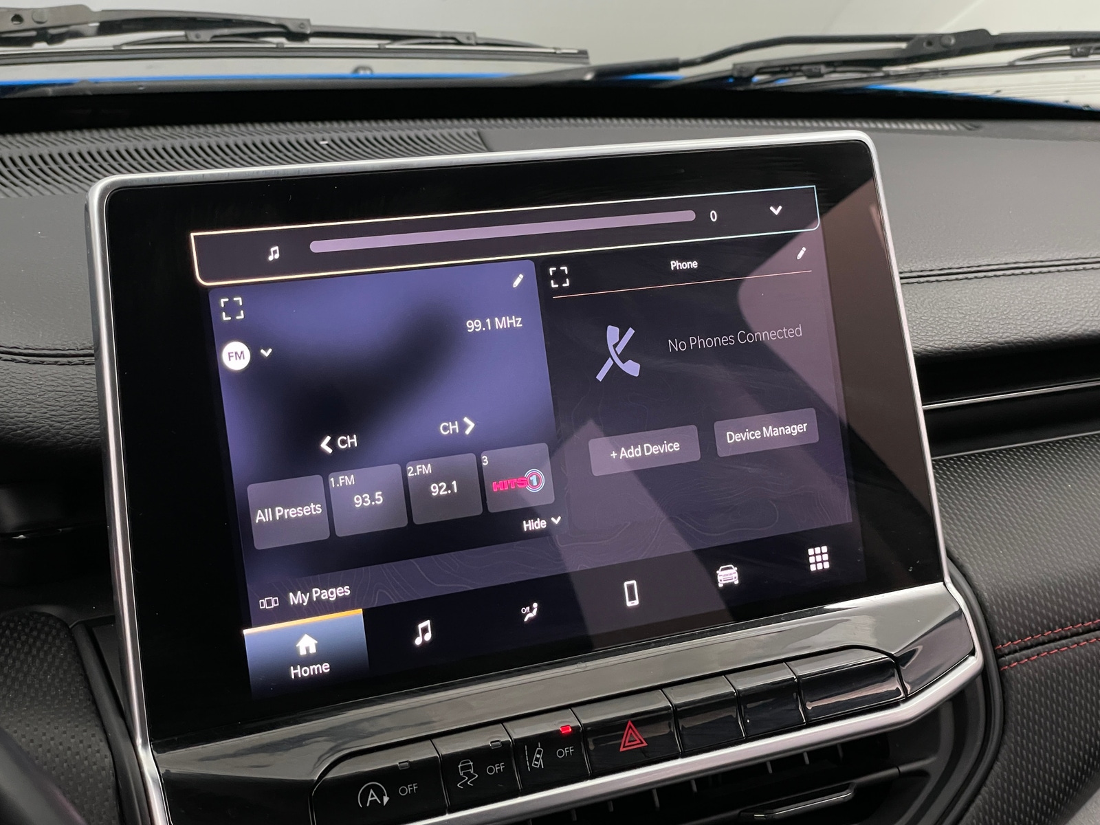 Thumbnail: 2022 Jeep Compass - 3