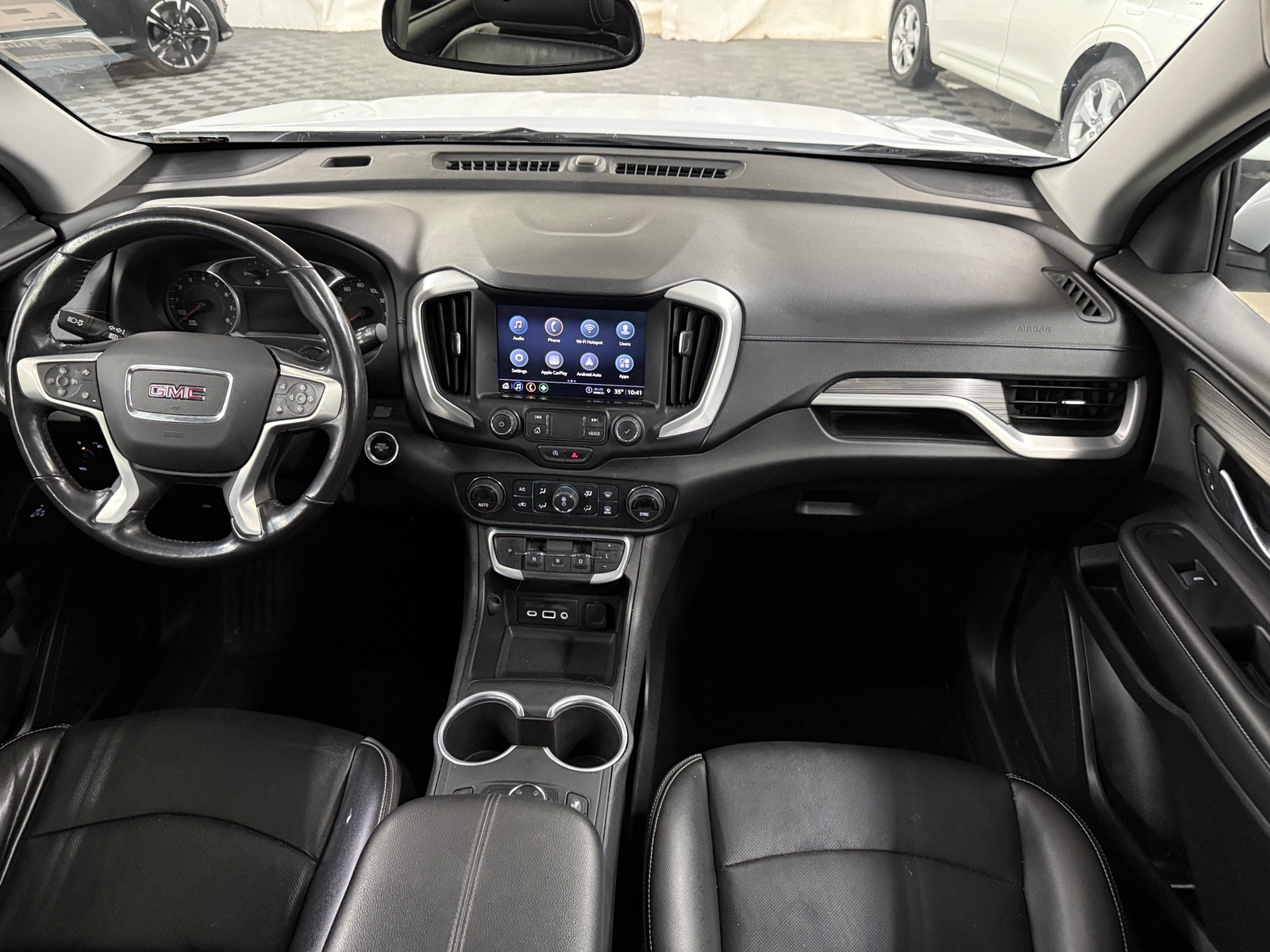 Thumbnail: 2022 GMC Terrain - 2