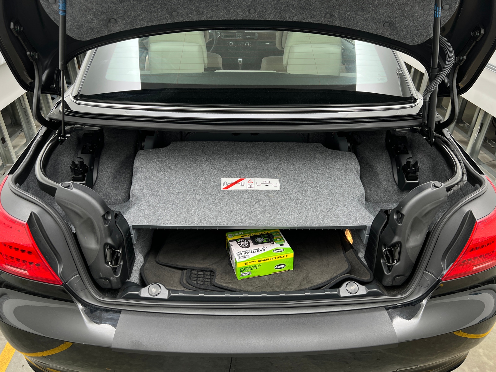 Thumbnail: 2011 BMW 3 Series - 6