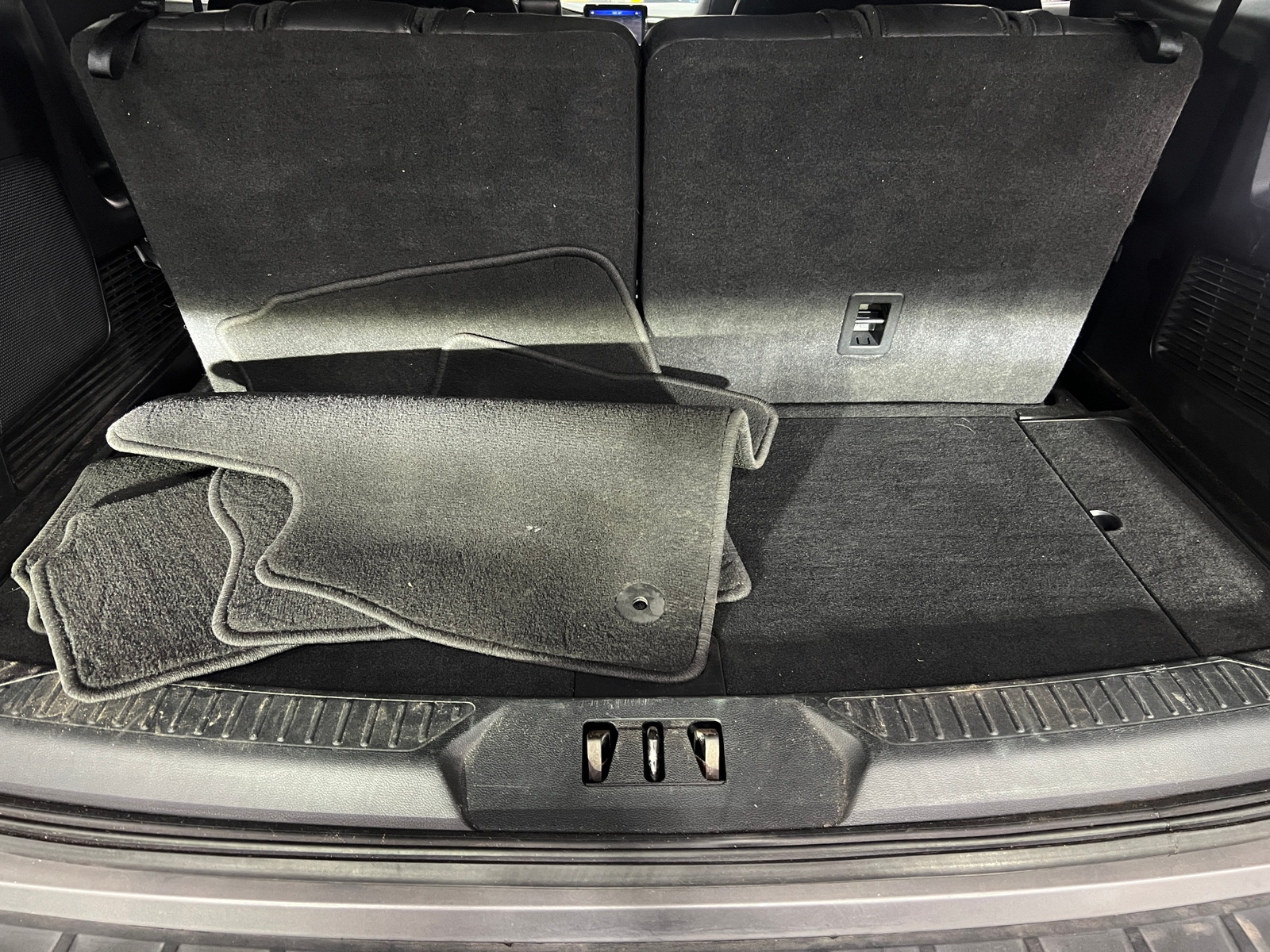 Thumbnail: 2021 Ford Explorer - 6