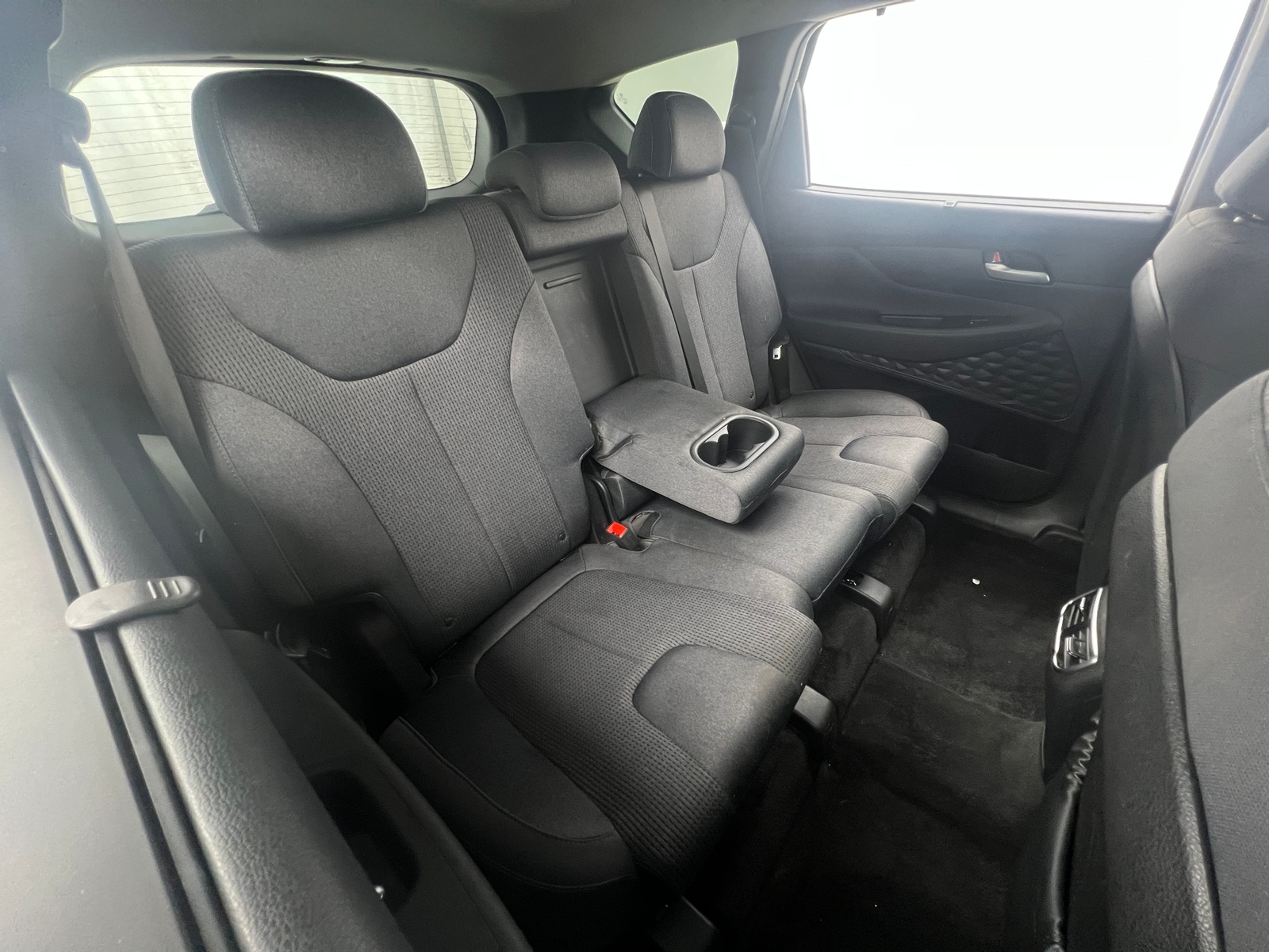 Thumbnail: 2022 Hyundai Santa Fe - 6