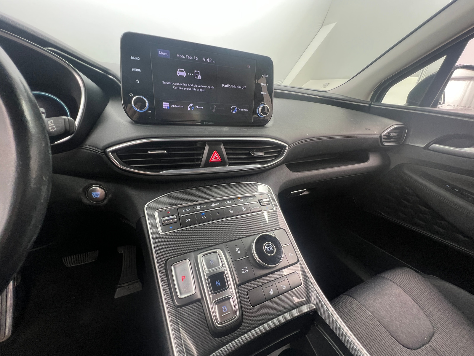 Thumbnail: 2022 Hyundai Santa Fe - 4