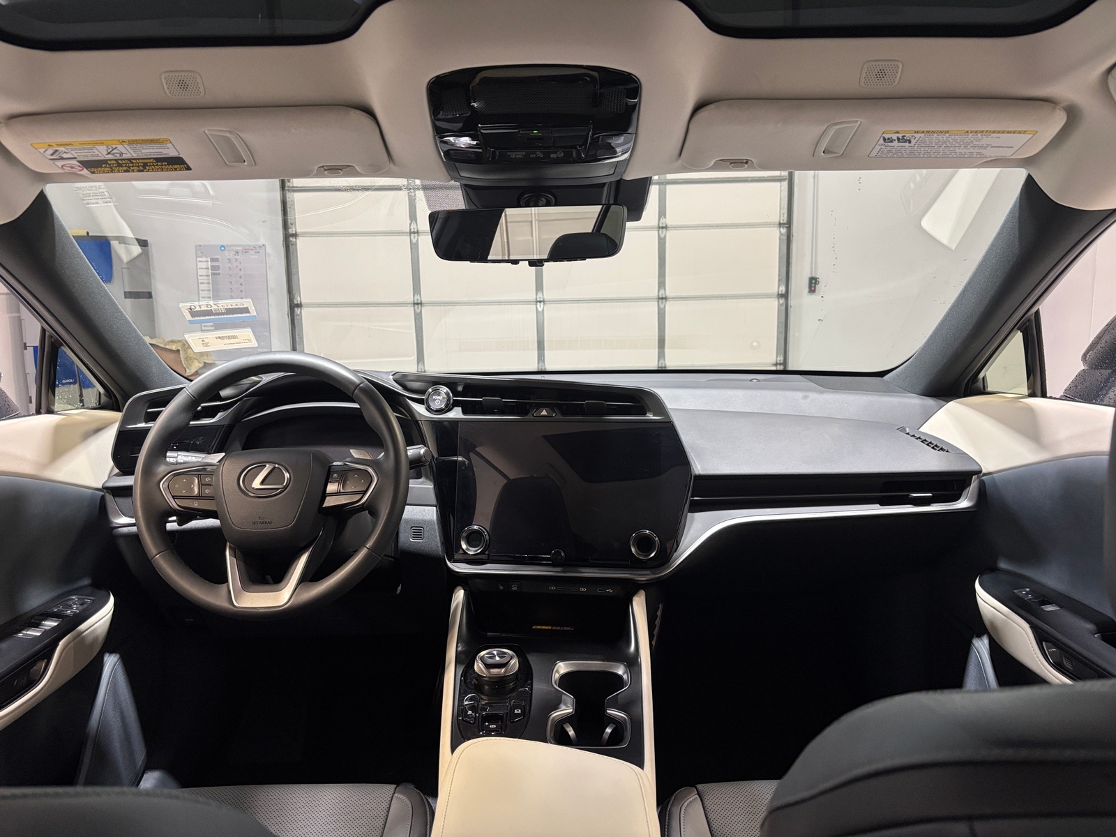 Thumbnail: 2023 Lexus RZ - 3