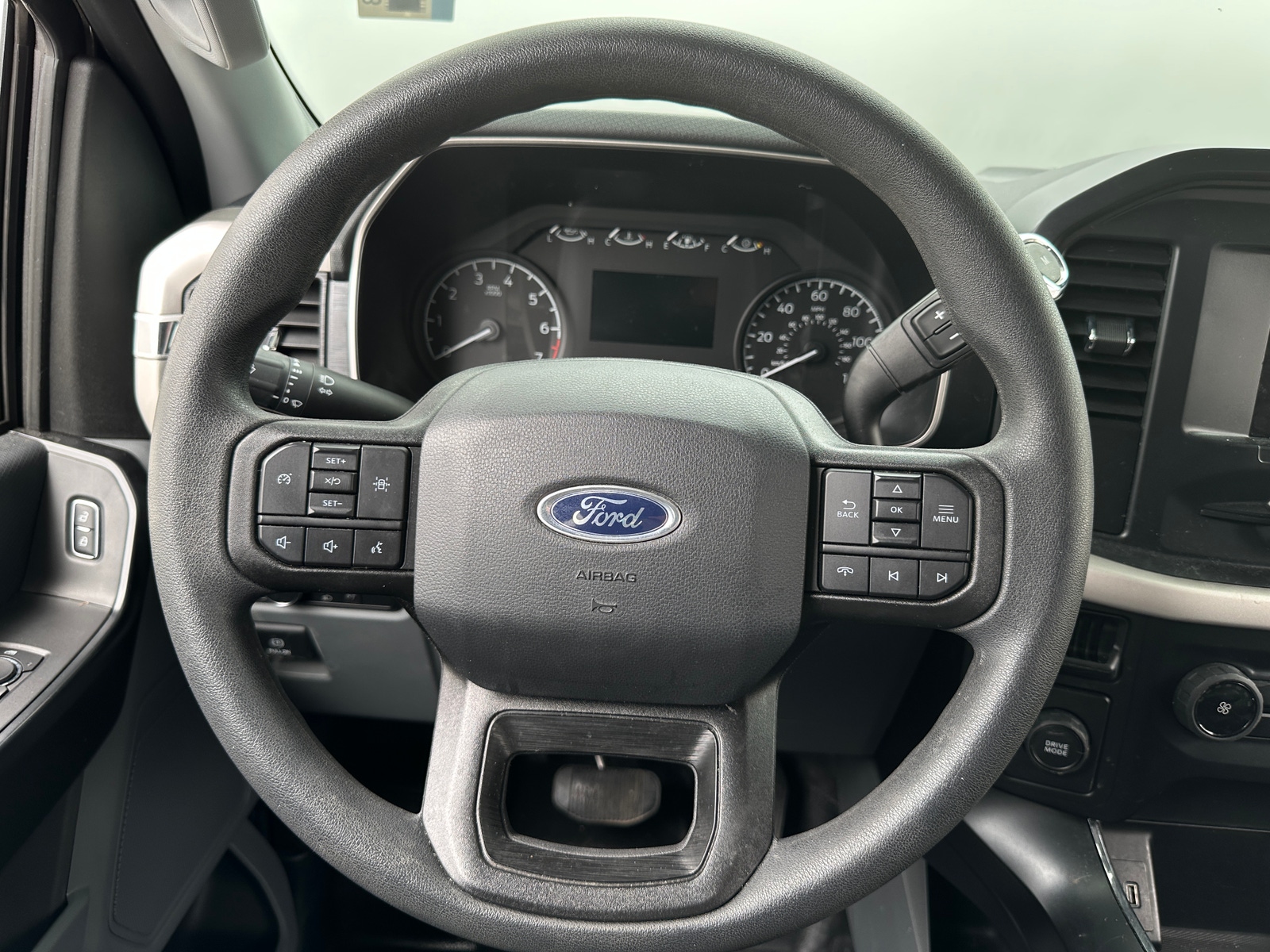 Thumbnail: 2021 Ford Econoline - 5