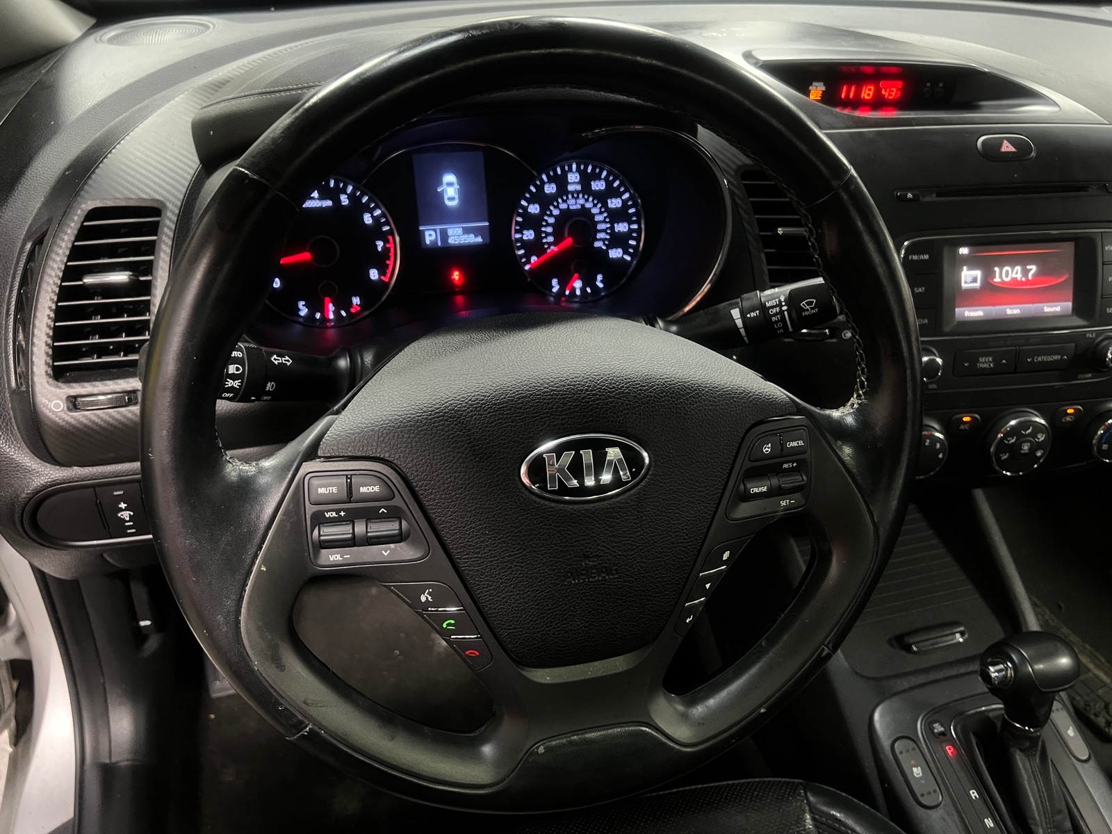 Thumbnail: 2015 Kia Forte - 4