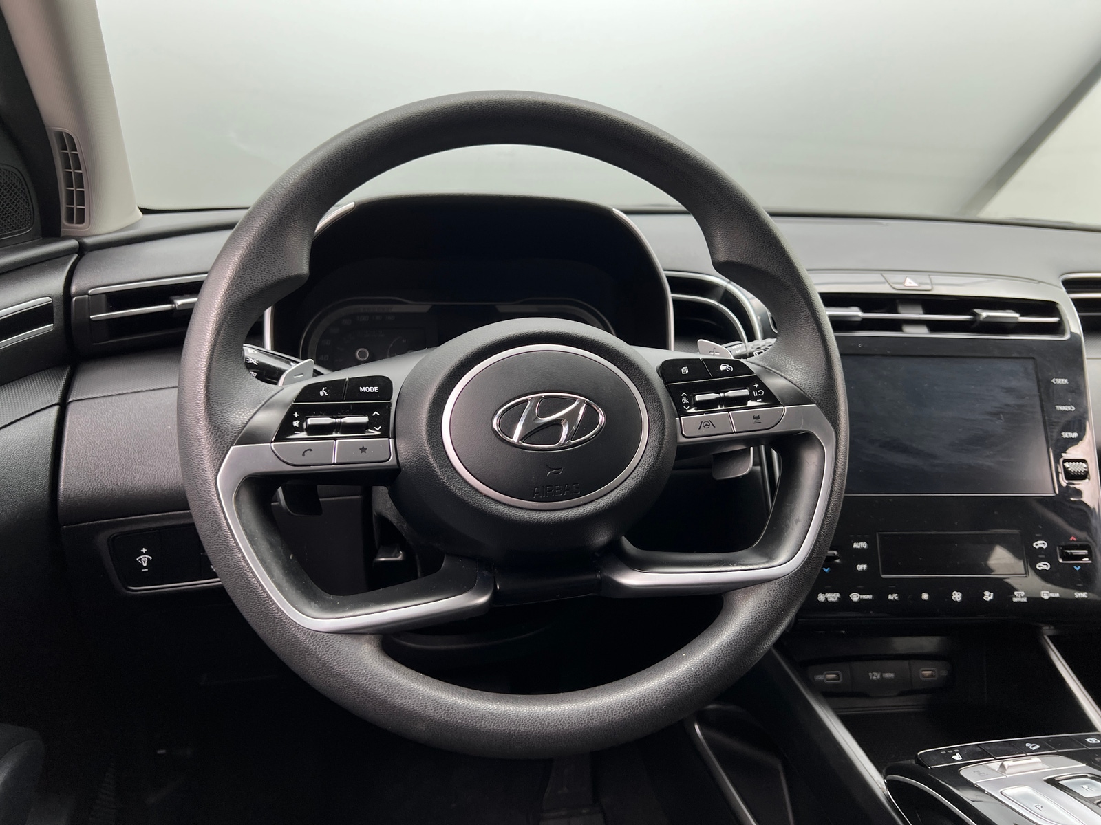 Thumbnail: 2022 Hyundai Tucson - 5