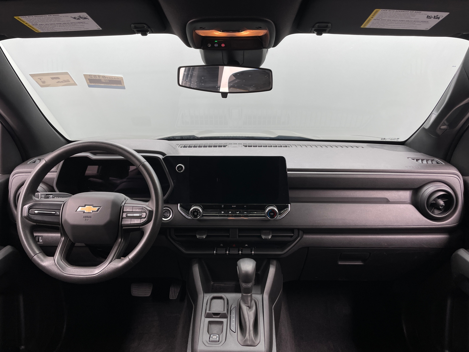 Thumbnail: 2024 Chevrolet Colorado - 3