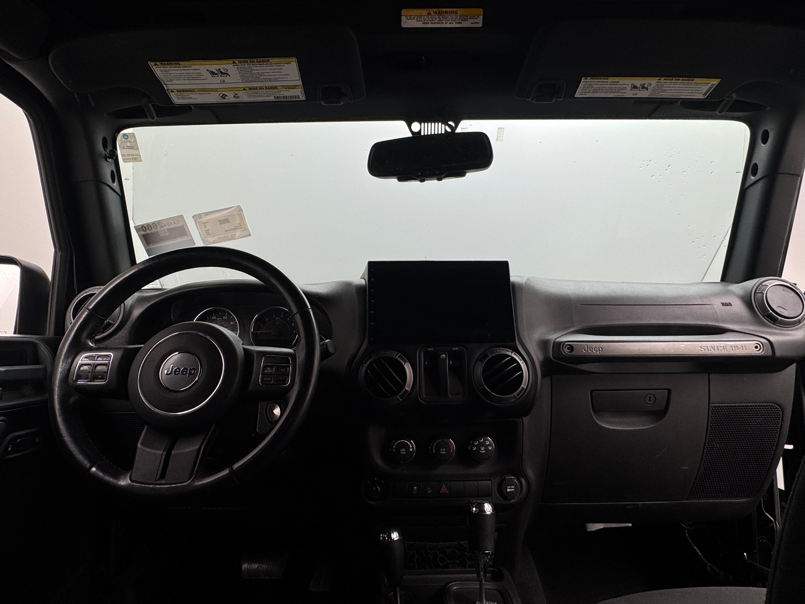 Thumbnail: 2015 Jeep Wrangler - 3