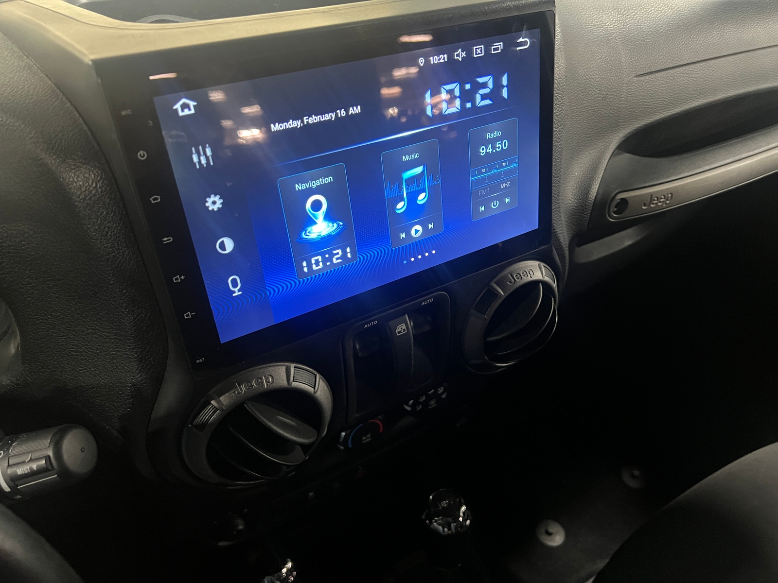 Thumbnail: 2015 Jeep Wrangler - 4