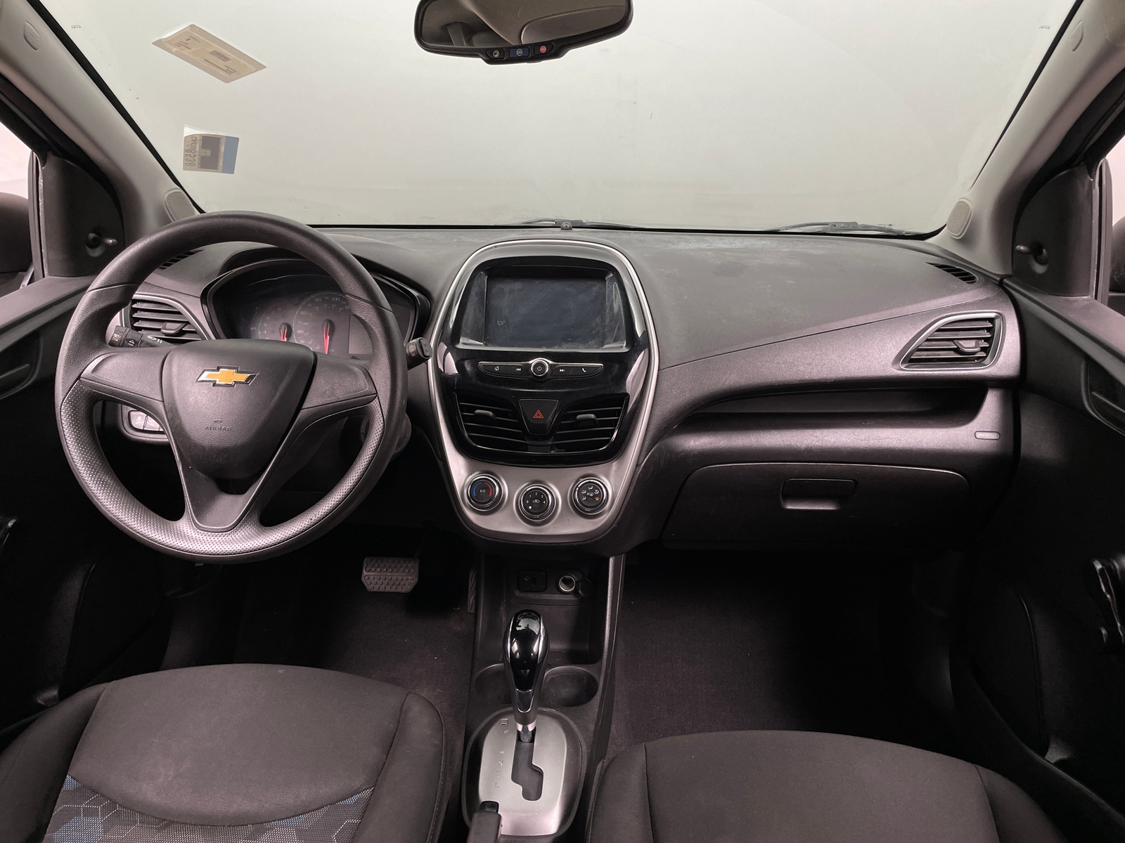 Thumbnail: 2017 Chevrolet Spark - 3