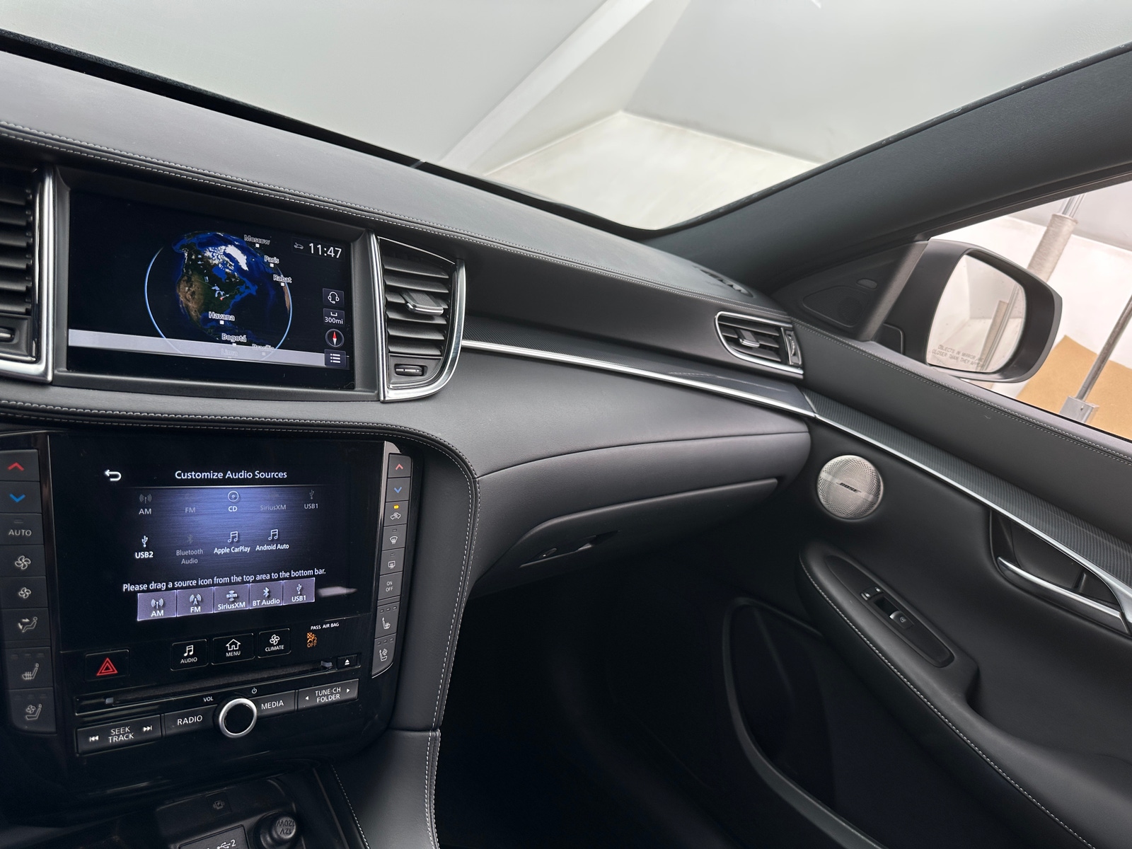 Thumbnail: 2023 INFINITI QX50 - 3